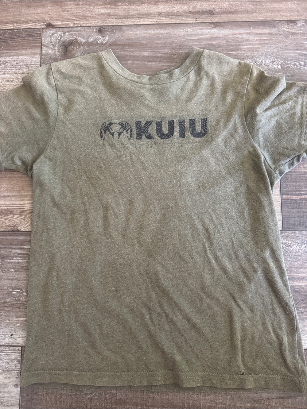 KUIU Kids Olive Logo Short Sleeve Tee - Green